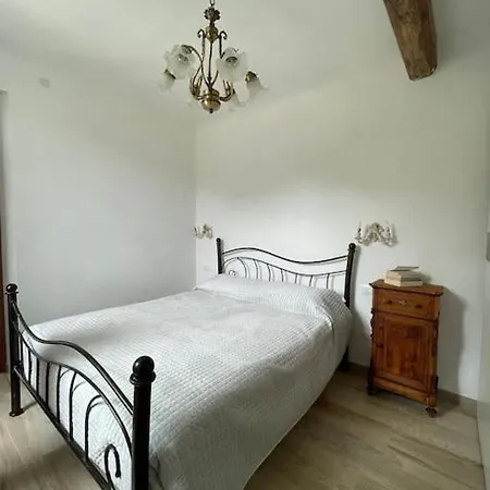 Апартаменты Le Iris Delle Cinque Terre *